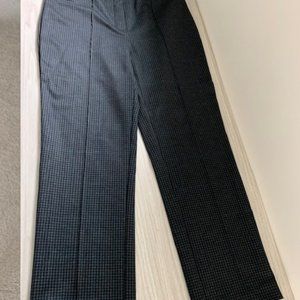 Jules & Leopold Pull On Women’s Pleated Front Pants